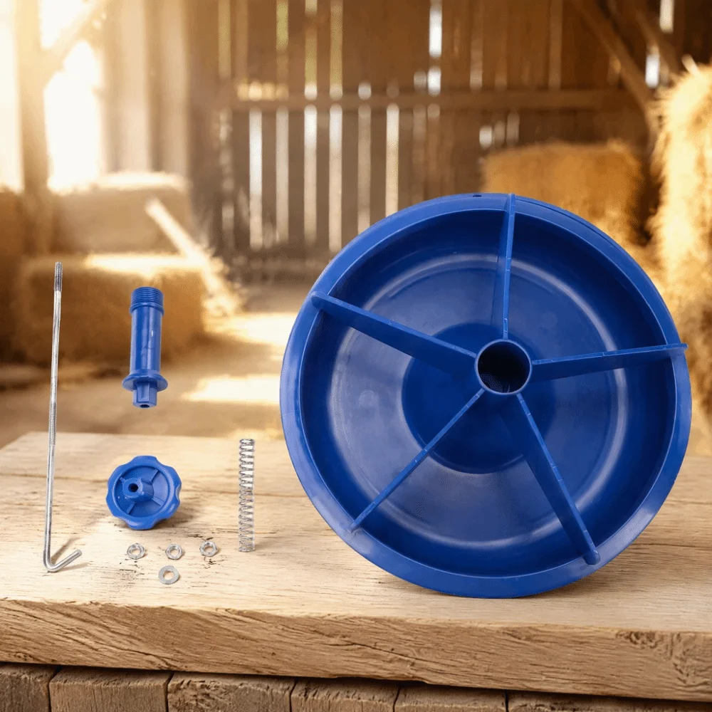 Durable Blue Feeding Trough 5 Slot Smooth Edges Food Feeder Bowl Plastic Stable Base 5 Slot Feeder Farm Livestock