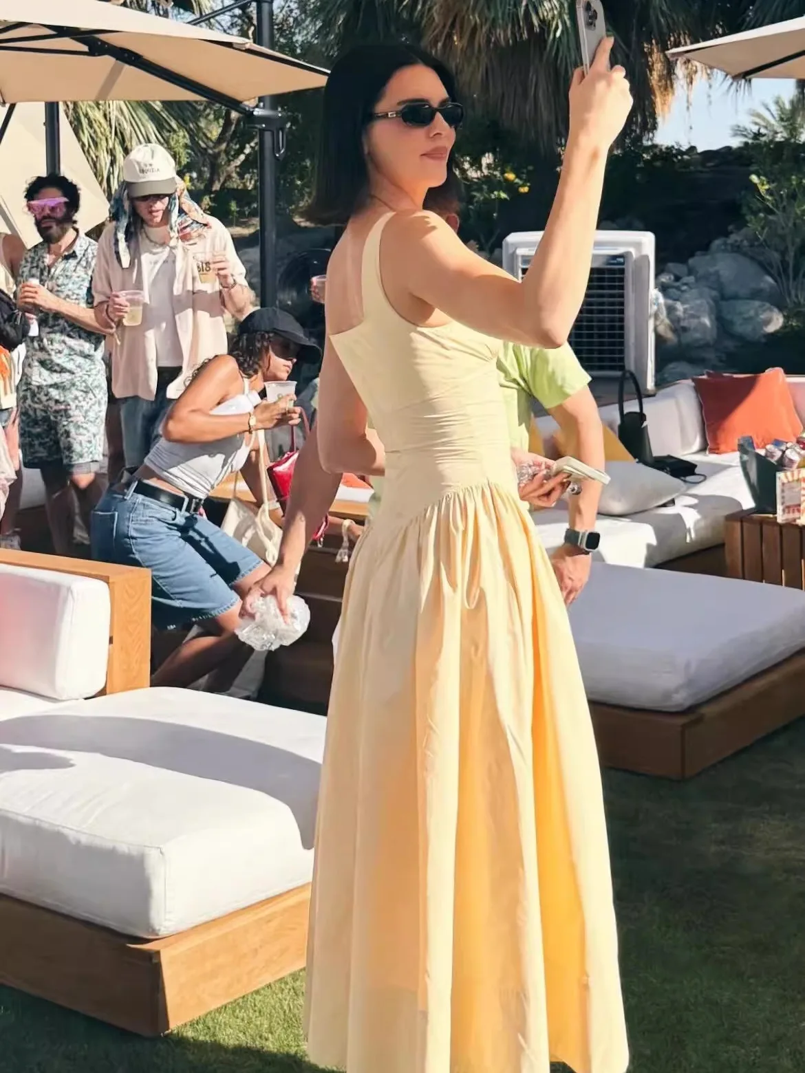 Dis Premium Hepburn… - image