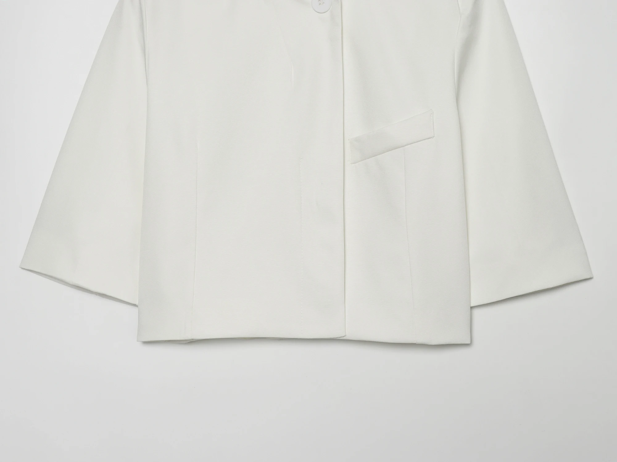 KONDALA Eleganter Büro-Damen-Blazer in Weiß, Sommerlicher Trendiger Kurzarm-Blazer, Neue 2026 Mode für Urlaub und Pendeln, Damen-Kurzblazer – Detail 8