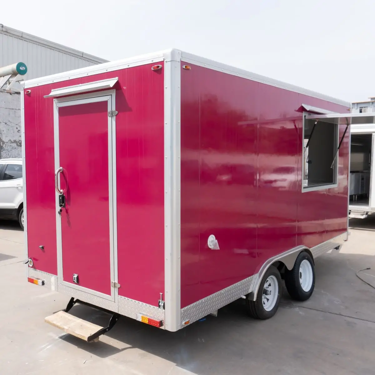 Galvanized Steel Enclosed Cargo Food Trailer and Mobile Kitchen Food Truck for Service and Mobile Food Trailer Applications