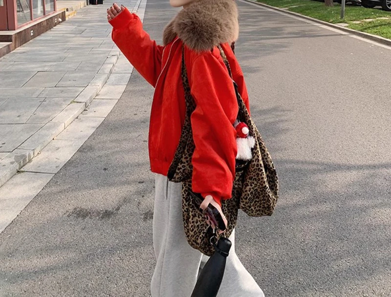 Fashionable Loose Casual Red Big Fur Collar Cotton Jacket for Women's Winter New Jacket Jacket 2025