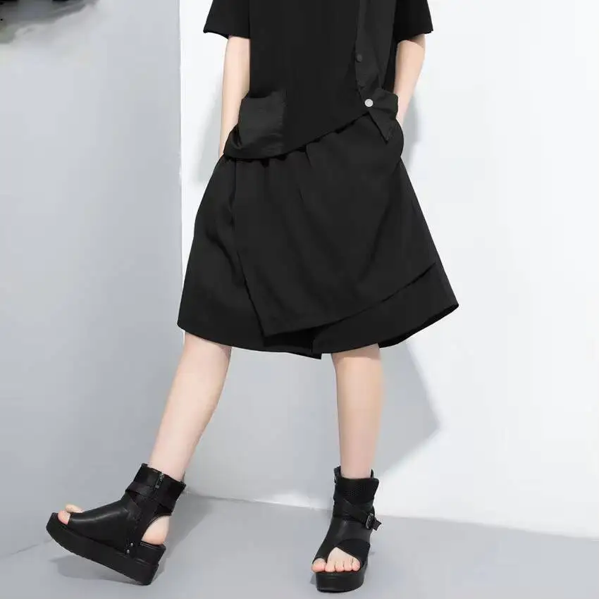 Ladies Wide Leg Shorts Pant Skirt Summer New Style Personality Splicing False Two Design Fashion Trend Large Size Casual Pants
