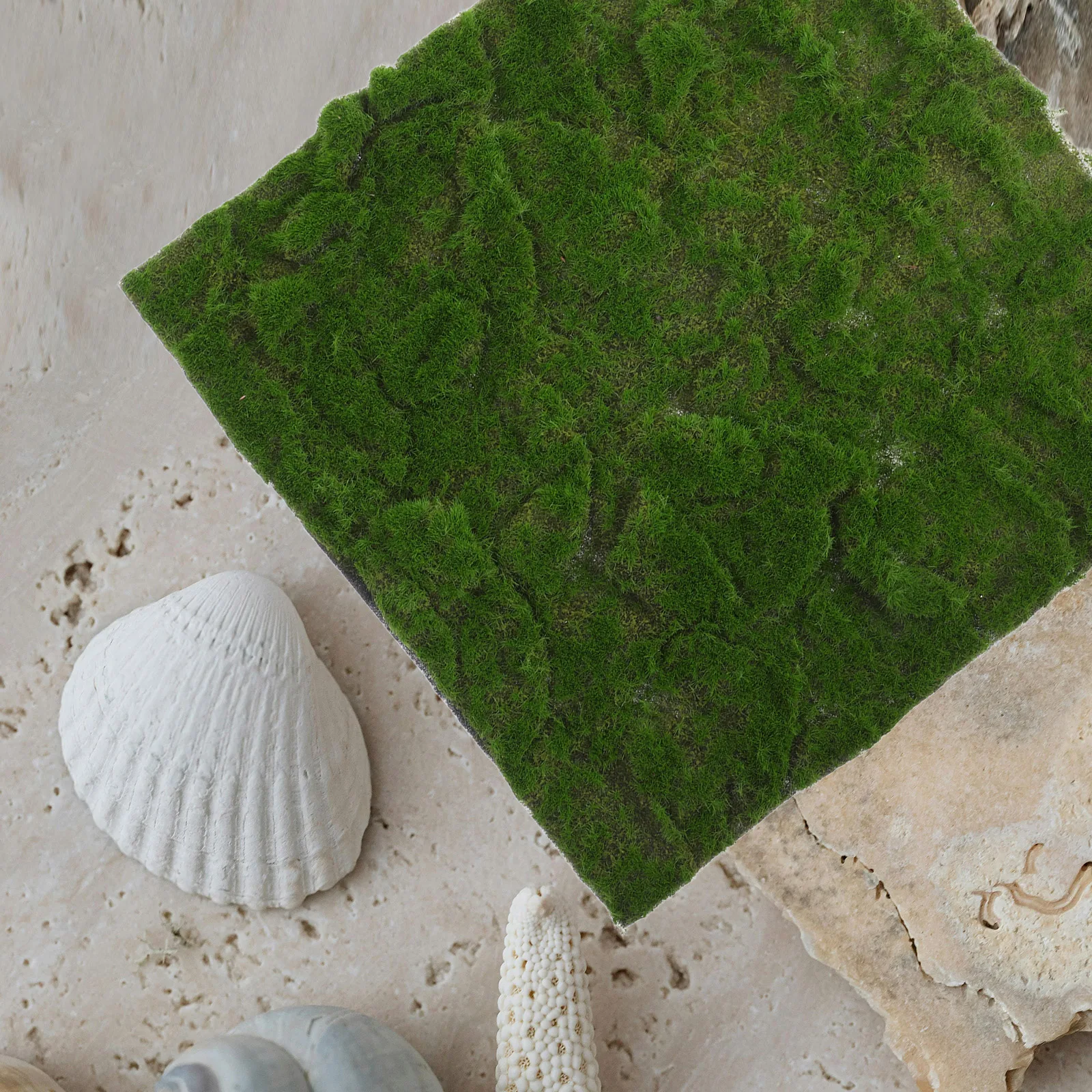 

Simulated Moss Lawn Artificial Grass Rug Fake Carpet Christmas Tree Floor Mat Balcony Plastic Table Runner Turf Tiles DIY Crafts