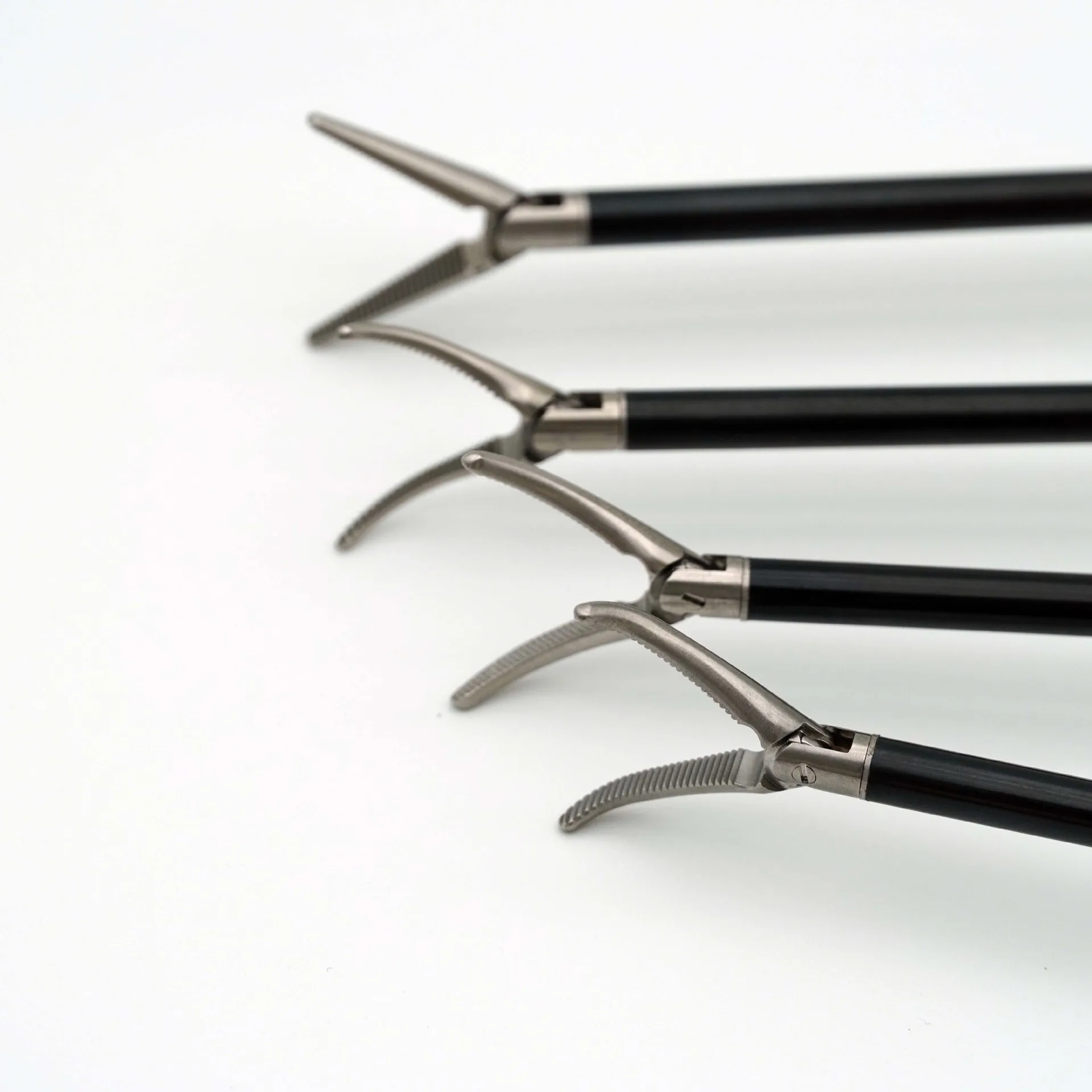 Laparoscopic Instruments Peritoneal Forceps, Gastric Forceps Tissue Forceps Non-invasive Forceps Intestinal Forceps, Tubal Force