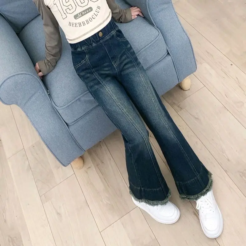 2026 Spring Autumn Girls Flare Jeans Fleece Lined Korean Style Slim Fit Soft Denim Pants Kids Fashion Trousers