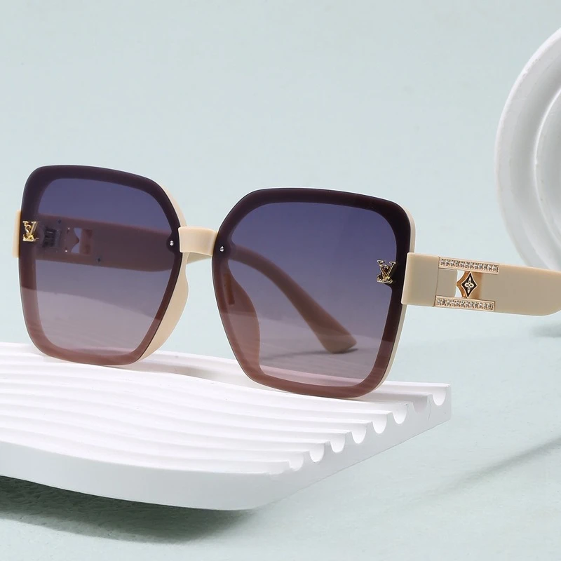 

​​2025 Oversized Sunglasses Women, Face Slimming UV400 Luxury Minimalist Daily Driving, Viral Y2K Fashion​​