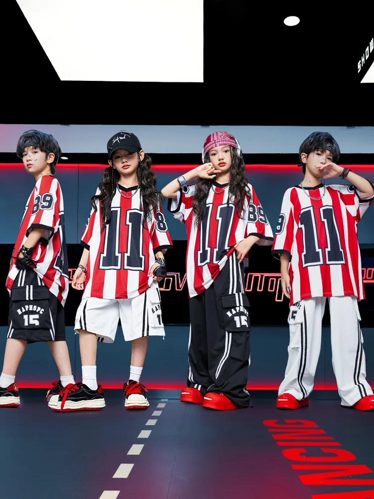 

Детский джазовый костюм в стиле хип-хоп, танцевальный костюм для мальчиков и девочек, комплект в красные и белые полоски, одежда для уличных выступлений, крутая модная детская одежда для шоу