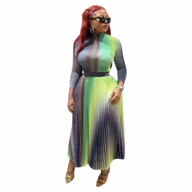 

Miyake Fashion Large Fold Color Contrast Gradient Stretch Women's Top Loose Half Skirt Set