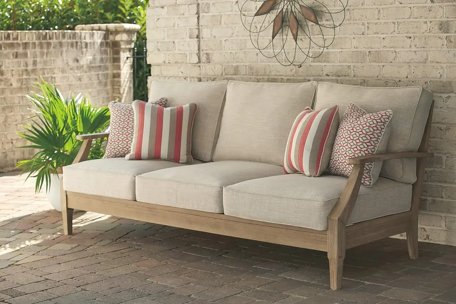 Coastal Style Outdoor Patio Eucalyptus Frame Sofa with Comfy Square Cushions and Arms, All-Weather Garden Sofa, Beige