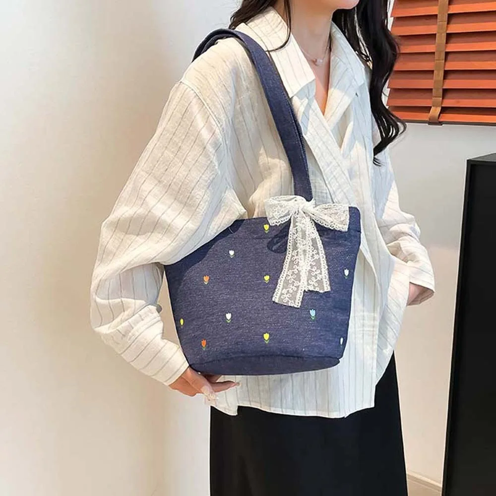 

Retro Denim Bucket Bag Lace Ribbon Underarm Pouch Women Bucket Handbag Large Capacity Korean Style Embroidery Shoulder Bag Daily