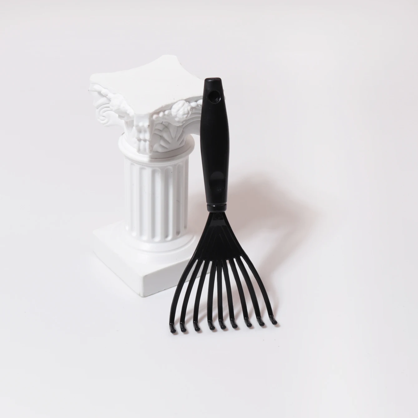 1Pcs ,Small Rake,Mini Rake for Hairbrush&Comb Cleaning,No More Tangle, Rake Tools for Home Salon，Special for real hair wigs image 4