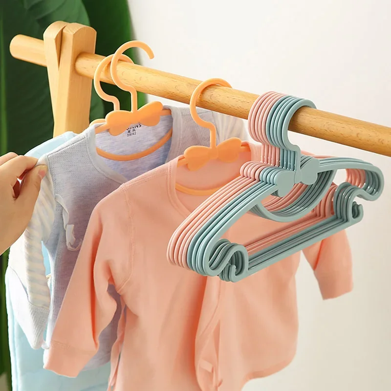 4Pcs Children Clothes Hanger Portable Display Baby Clothing Organizer Hangers Windproof Home Kids Closet Storage Hanger Racks