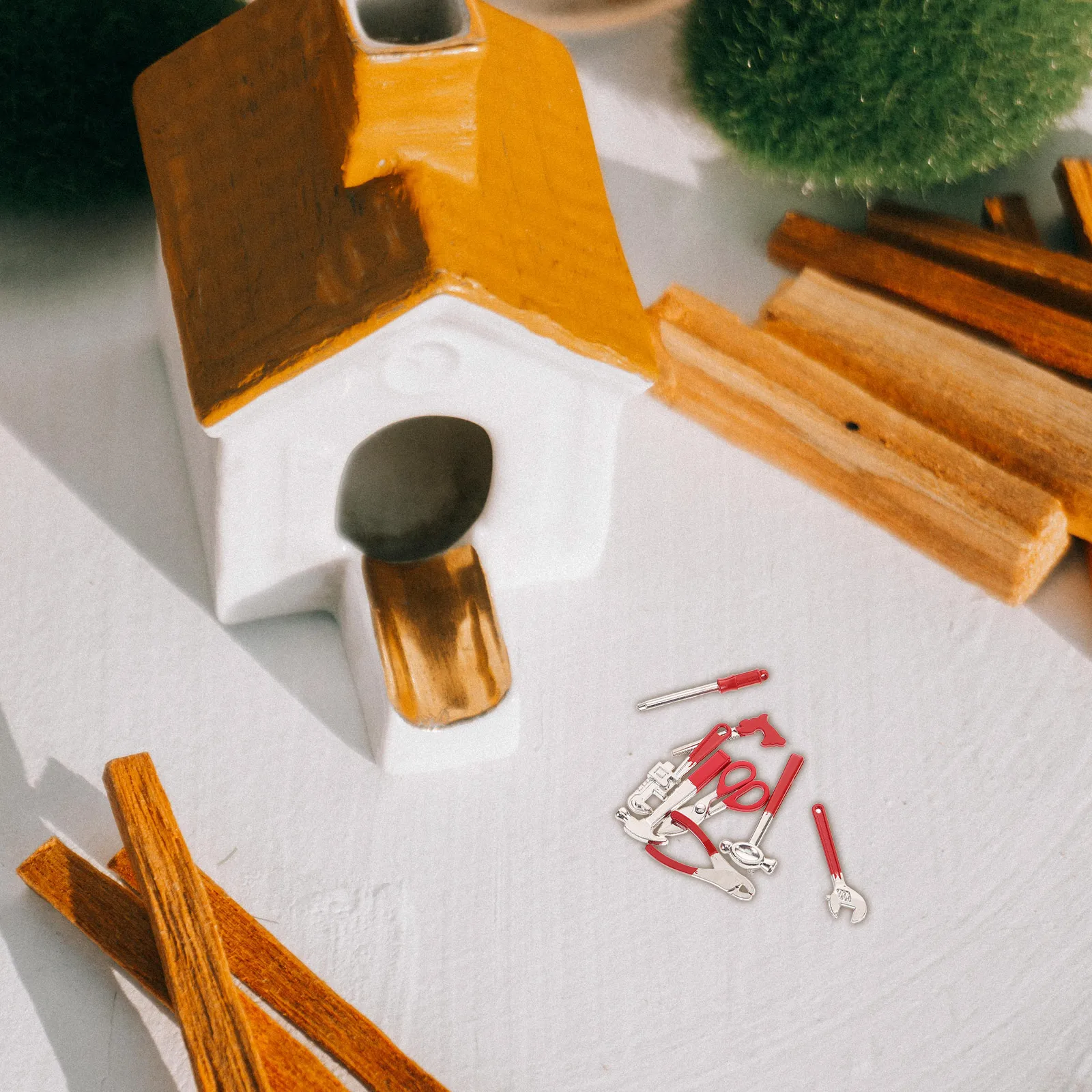 Ensemble de Mini clés à marteau, outils miniatures en métal pour décoration de maison de poupée, bricolage de construction de scène, accessoires de photographie, petit outil 8 pièces