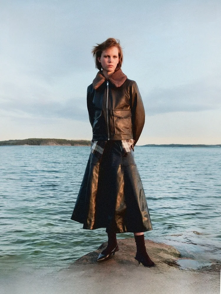 

Женская кожаная куртка H&M с винтажным меховым воротником, весенняя, повседневная, из полиэфирного волокна, на молнии