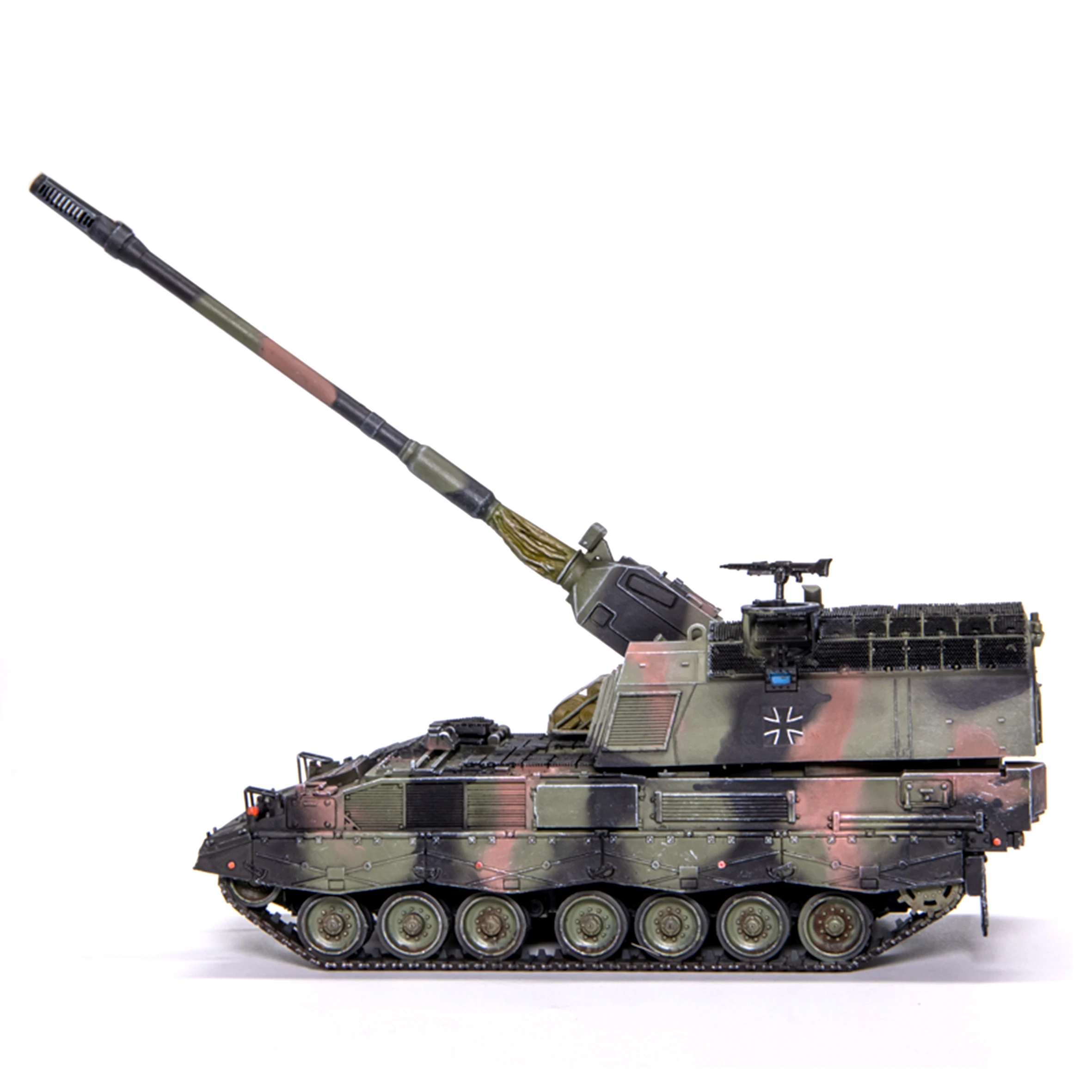 1/72 AM German PZH2000 self-propelled gun model NATO camouflage finished product model