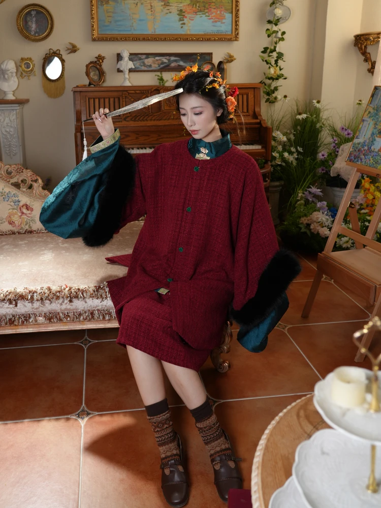 

Новинка: Комплект Ханьфу из тонкой шерсти, круглый, винно-красный, для праздничной атмосферы, идеально подходит для зимнего сезона 2025 года