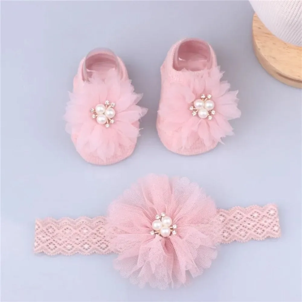 Trendy Pearl Baby Headband Bows Non Slip Newborn Hair Band Lace Flower Socks Set