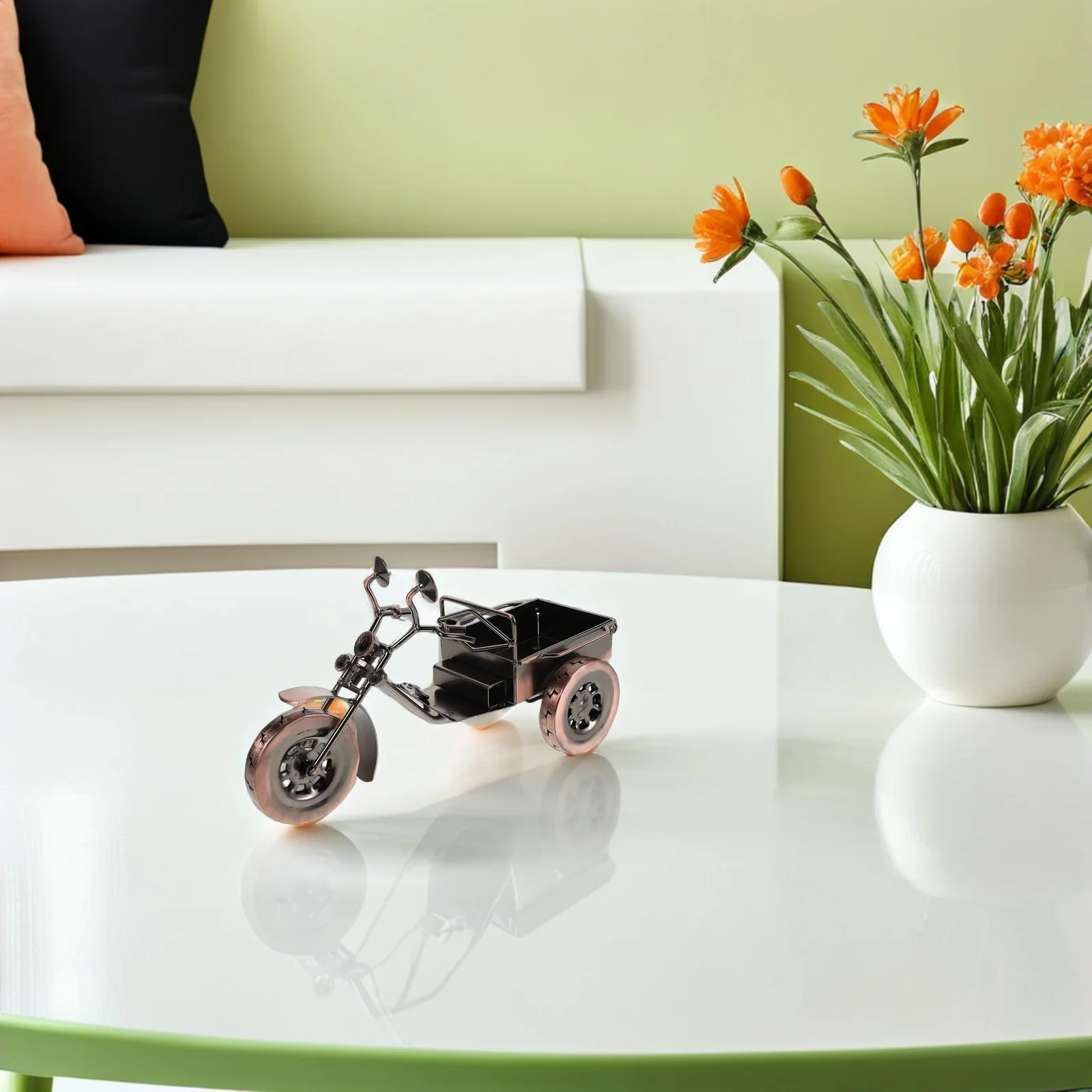 

Iron Tricycle Sculpture Vintage Style Metal Rustic Desktop Decoration Office Home Shelf Display Artistic Retro Three Wheeled