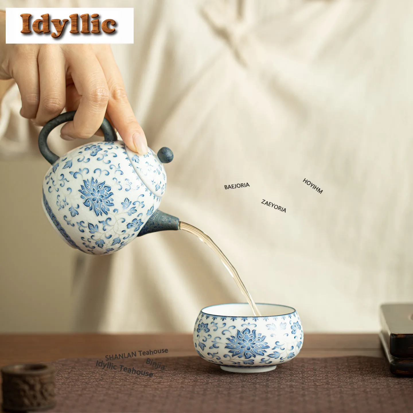 HOYIHM 200ml Tracing Silver Column Lotus Teapot Creative Tea Infuser Pot Household Tea Brewing Kettle With Filter Tea Items Gift