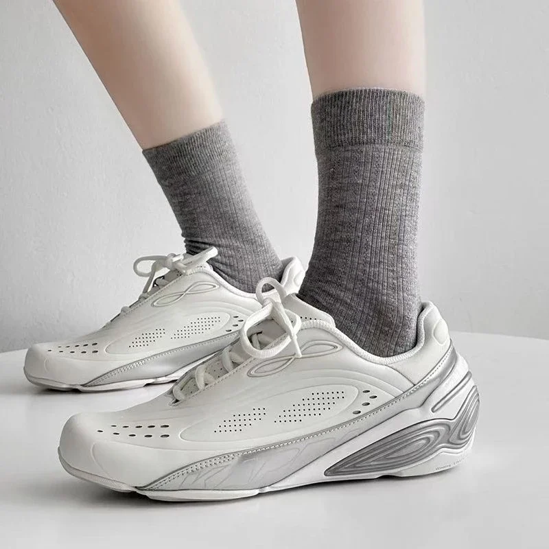 Breathables Indoor Men Sneakre Shoes Gym Training Shoes Men Top Quality Sports Shoes for Man 2026 Hot Sale Athletic Shoe Mans