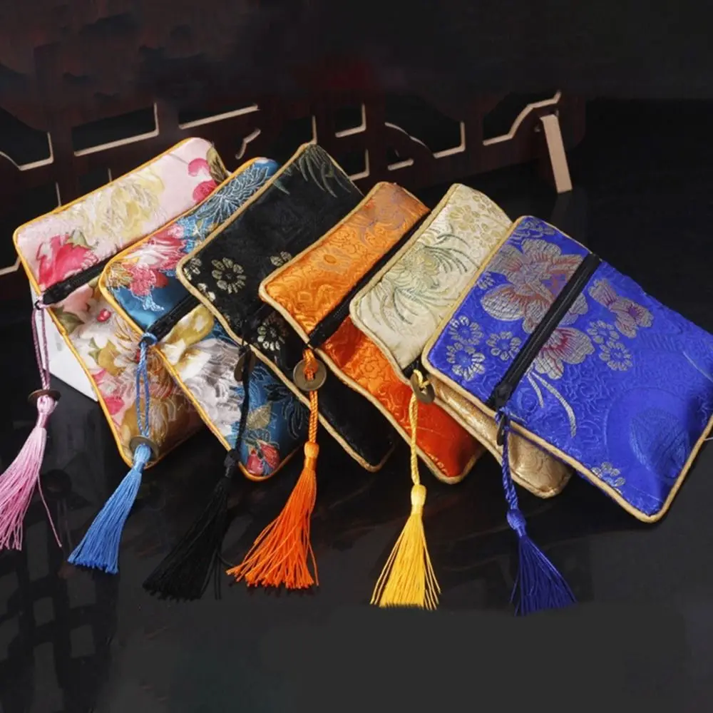 Portable Cloth Embroidery Coin Pouch Tassel Flower Jewelry Storage Bag Gift Pouch Necklaces Case Chinese Style Coin Pouch Daily