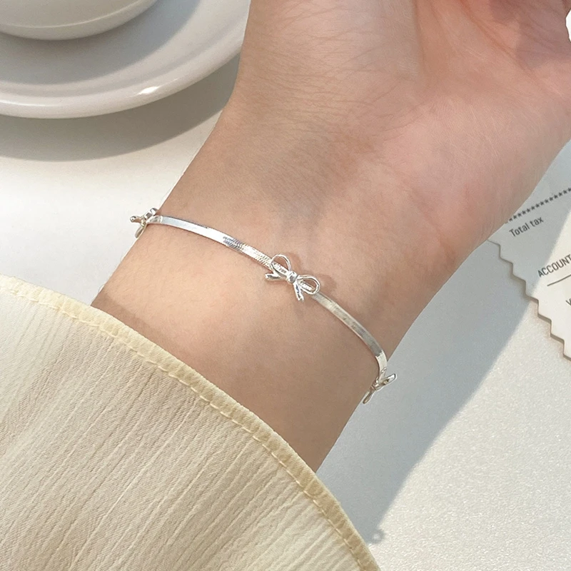 

Fashion 925 Sterling Silver Bow Snake Bones Bracelets Charm Temperament For Women Wedding Party Gifts Beautiful Jewelry