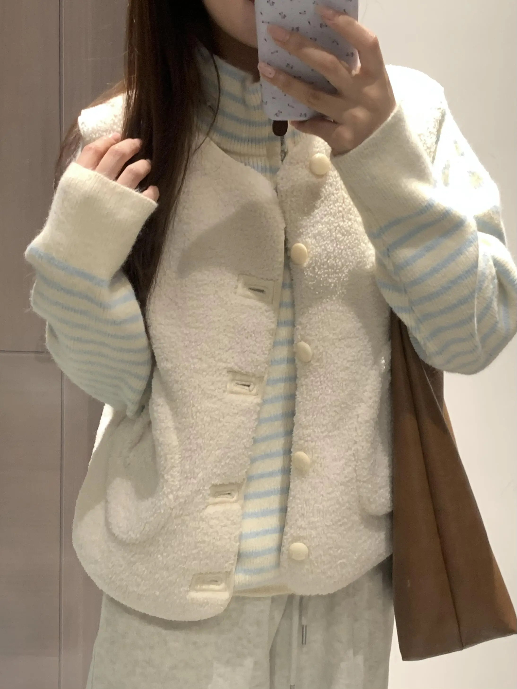 

Корейский теплый пушистый жилет из овечьей шерсти, женский осенне-зимний утягивающий жилет против старения, ретро наряд, джет из полиэфирного волокна