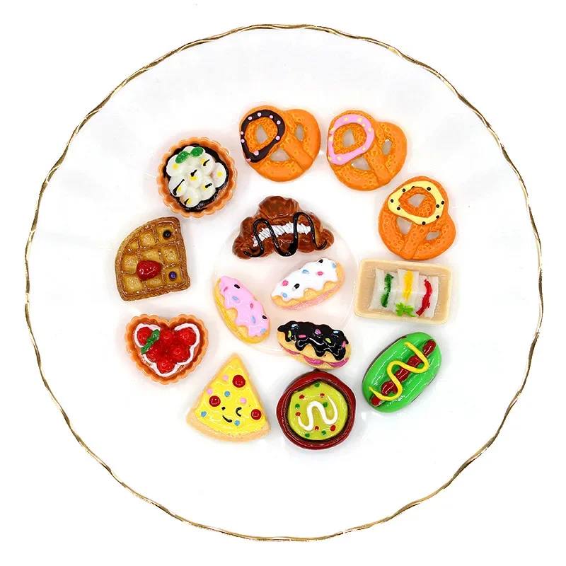 10PCS Cute 1:12 Scale Miniature Dollhouse Breakfast Bread Pizza Cake BJD Doll Food Pretend Play Mini Kitchen Toy Accessories