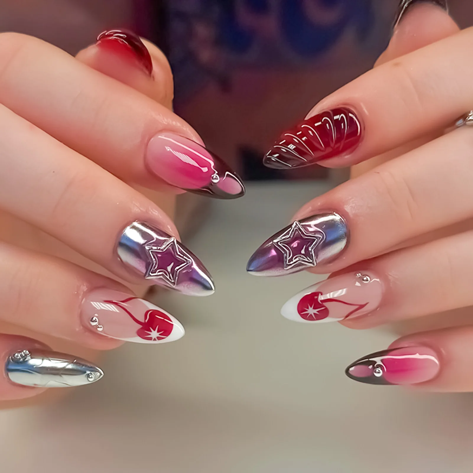 24Pcs Blush Red Fake Nails for Y2K Girls Charms Manicure Almond Press On Nails 3D Star Designs French Tip False Nails Art