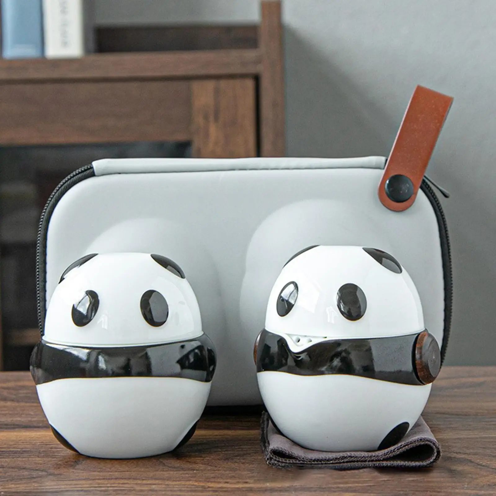 Mini Panda Ceramic Tea for One Set Travel Tea Set Storage Chinese Kung Fu Ceramic Teacups for Short Trip for Hotel Garden Party