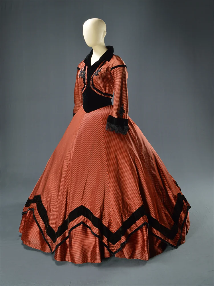 فيلم ثلاثة أشخاص عنيفين لورنا أزياء تنكرية للمحكمة الملكية الفيكتورية فستان حفلة الهالوين