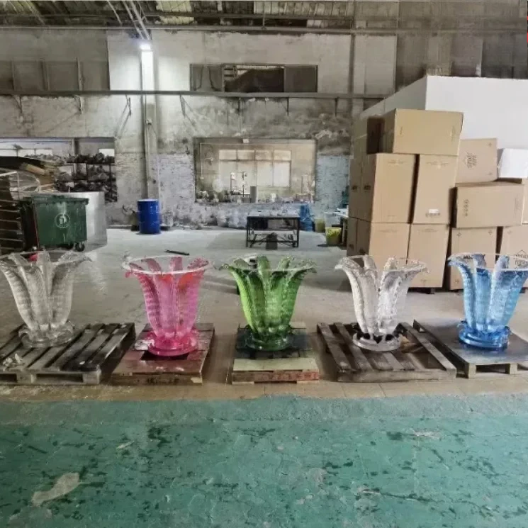 Transparent resin agave water ripple heterosexual coffee table hotel villa living room garden coffee table