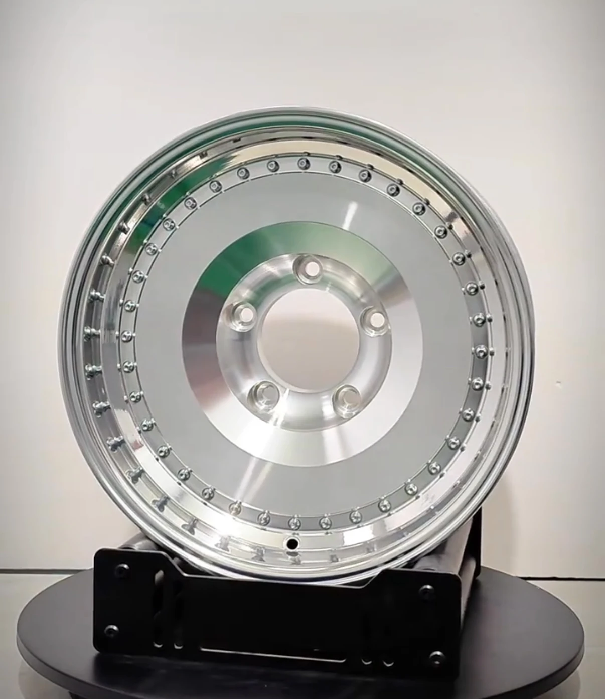 

Колесные диски FSC-16, 2 шт., высококачественные, высокопроизводительные, полированные, 14-26 дюймов, для оригинальных легкосплавных дисков RANGE ROVER