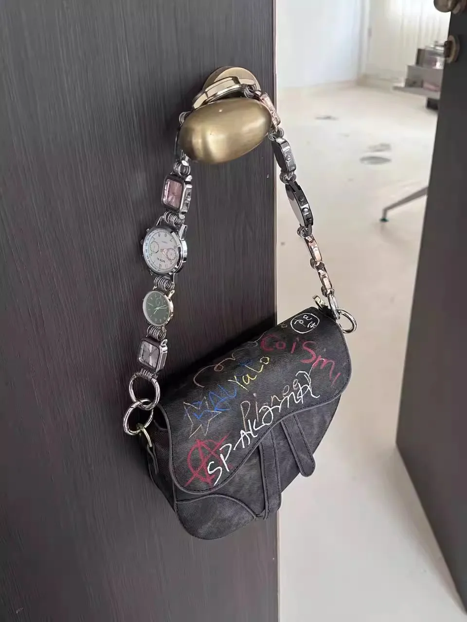 Adult Vintage Dial Strap Hand-painted Graffiti Saddle Bag Ins Women's Tassel Heart-shaped Shoulder Bag Commuting Dumpling Bag