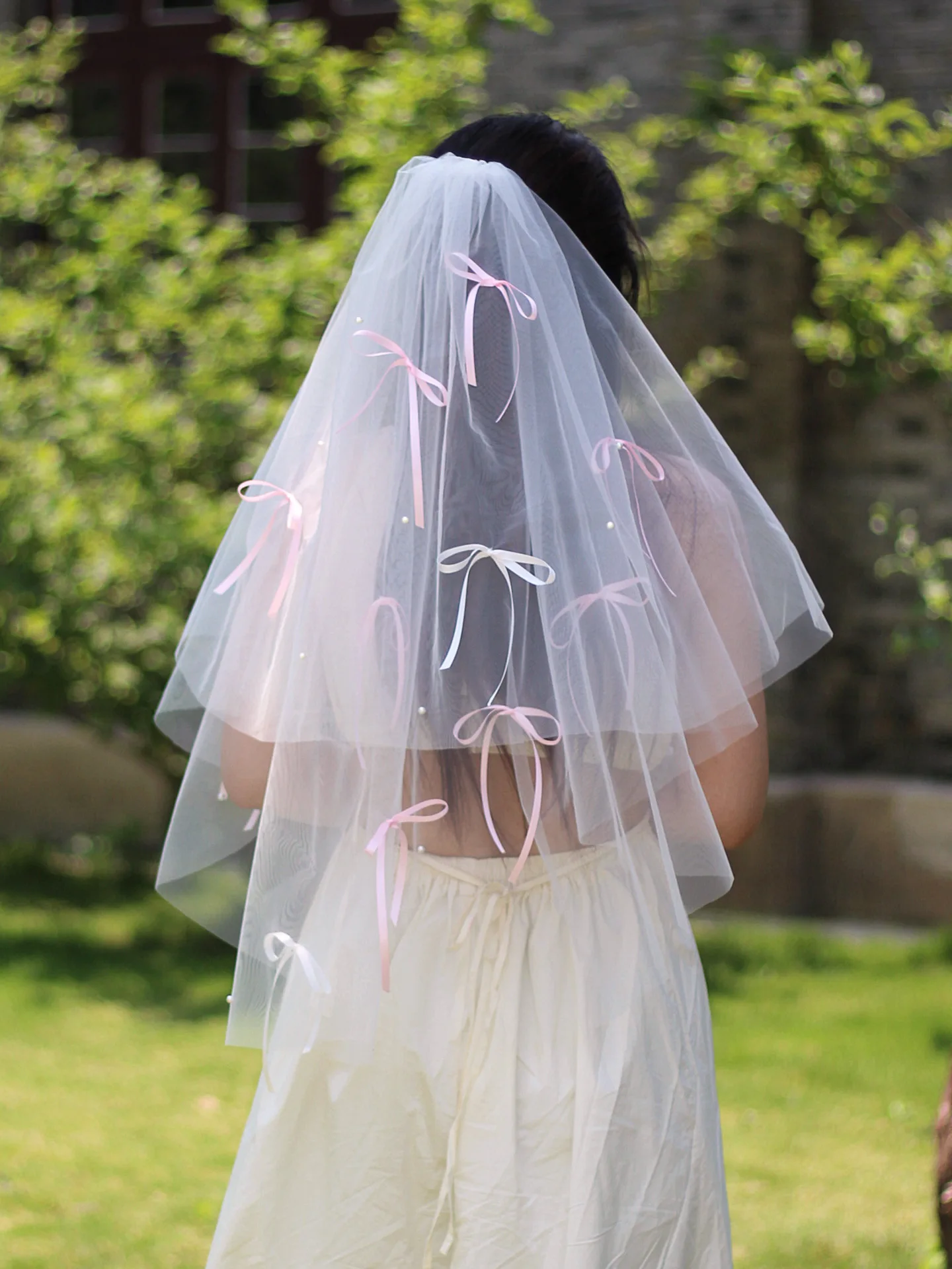 

2025 Wedding Veil Short Bridal Veil Tulle with Pink Bows Pearls Lovely Wedding Accessories L&P DQL Studio