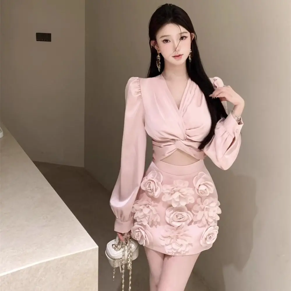

Gagarich Set Women French Twisted V-neck Long Sleeved Shirt Spring Design Three Dimensional Flower Half Skirt Two Piece Set