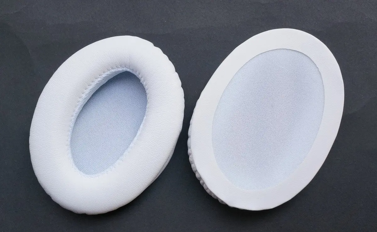 Almohadillas de V-MOTA para auriculares, almohadillas de repuesto para los oídos, color blanco, Compatible con Philips o'quinn SHO9560, SHO9561, SHO9565, SHO9567