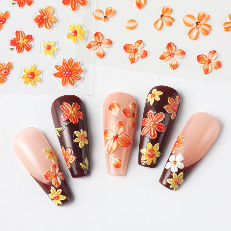 2 szt. Pomarańczowe Kwiaty Naklejki na Paznokcie Ozdoby Jesienne Kwiaty Kwitnące Samoprzylepne Slidery Dekoracje Akcesoria do Manicure