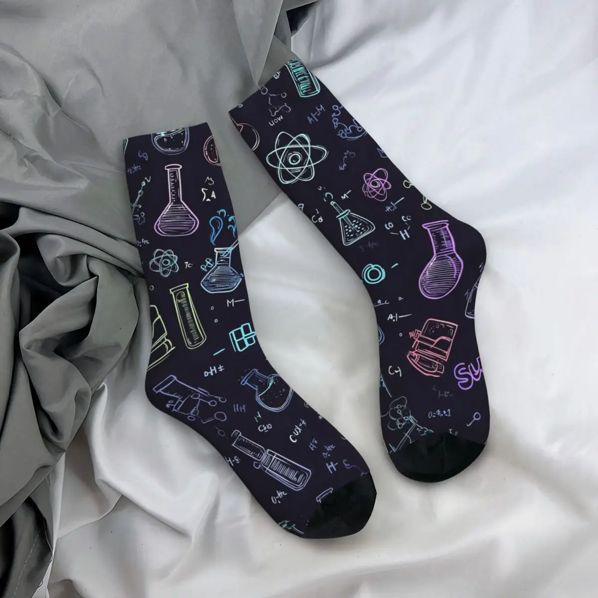 All Seasons Crew Stockings Scientific Experiment Element Style Socks Harajuku Long Socks for Men Women Valentine's Day Gifts