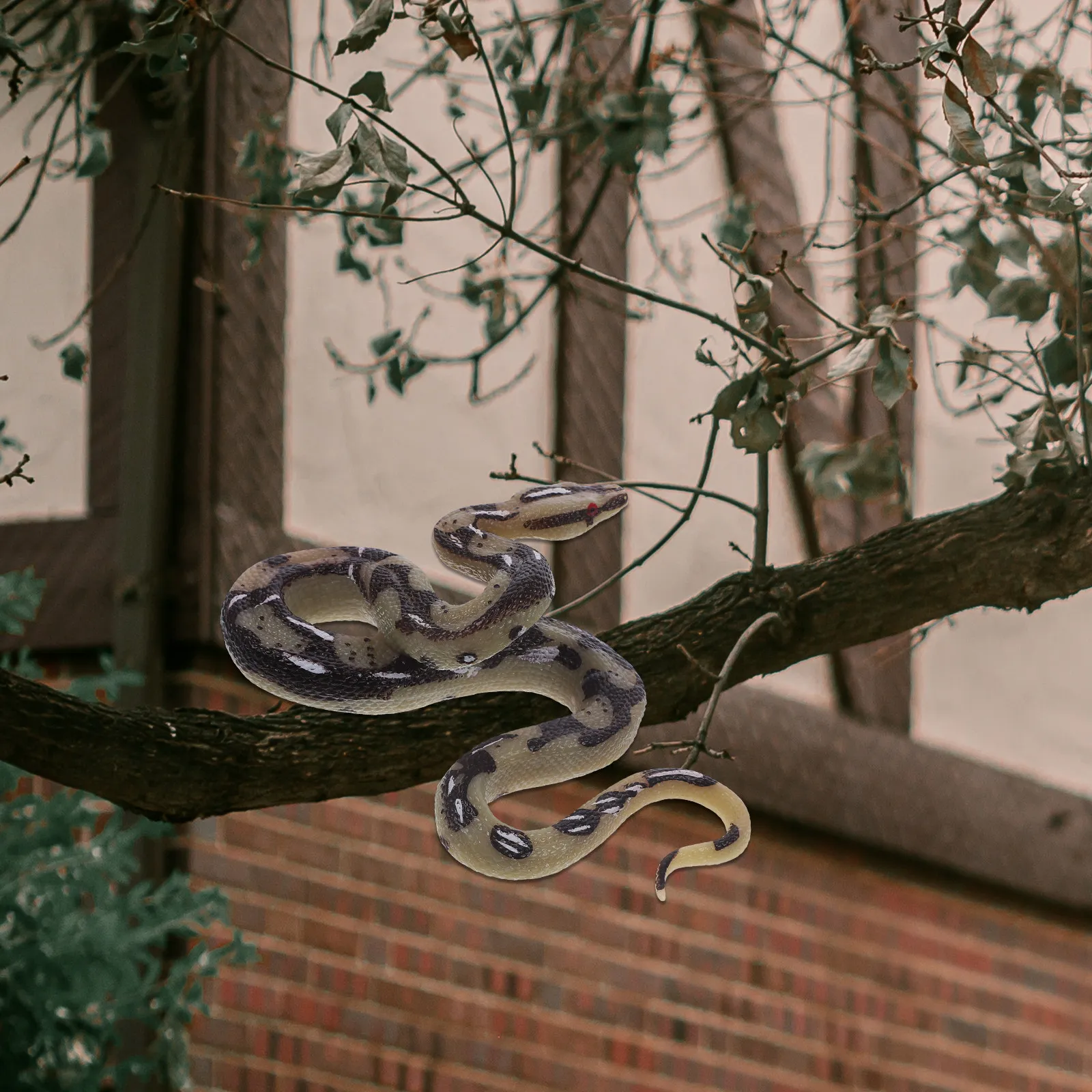 

Реалистичная Имитация Змеи для Розыгрышей, Гибкая Игрушка-Змея для Приколов, Страшный Декор на Хэллоуин, Реквизит для Шуточек