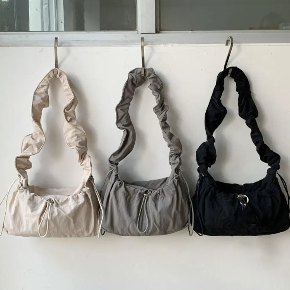 Simple Drawstring Pleated Shoulder Bag Y2K Korean Style Cloud Crossbody Bag Balletcore Large Capacity Nylon Underarm Bag Lady