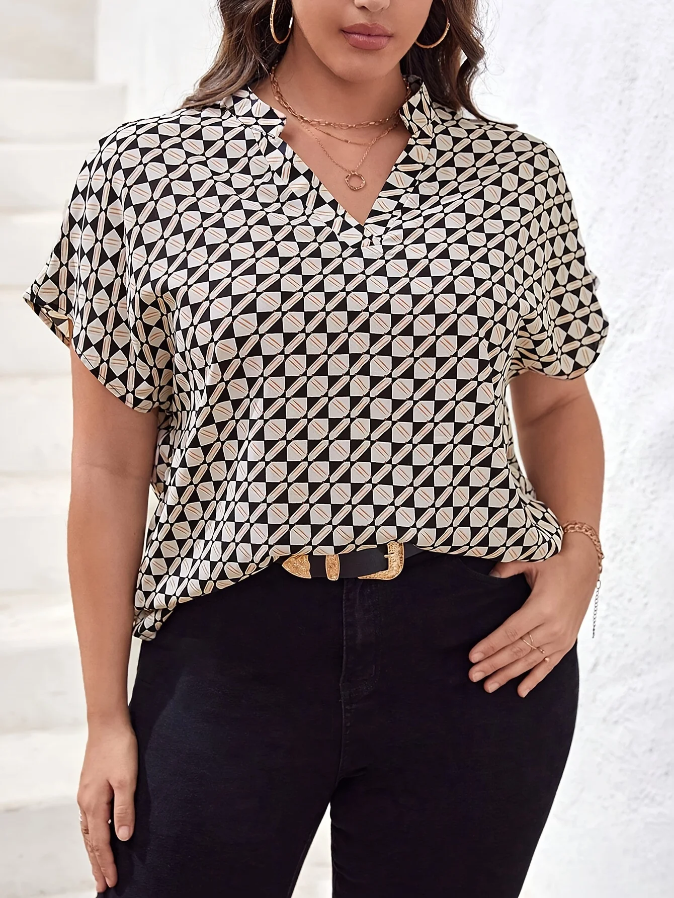 Women's Plus-Size Printed V-Neck Casual Summer Top