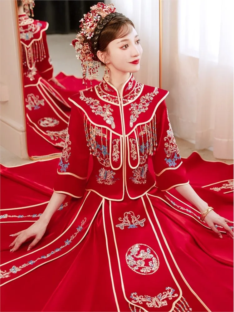 

New bride's wedding toasting dress Chinese-style dragon and phoenix gown