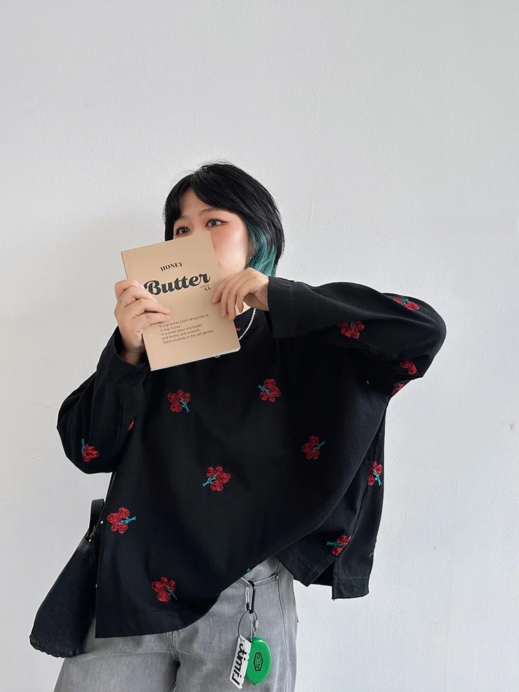 

Musoom Head Miss Autumn New Sle Корейская повседневная свободная длинная футболка в стиле ретро, женская хлопковая футболка с красным цветком и вышивкой