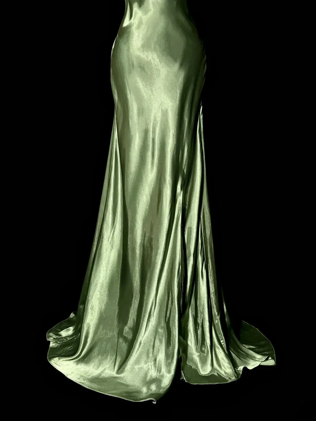 Green Woman Evening Dress Sexy V-Neck Satin Floor-Length Skirt Backless Mermaid Pleated Woman Party Wedding Bride Gowns