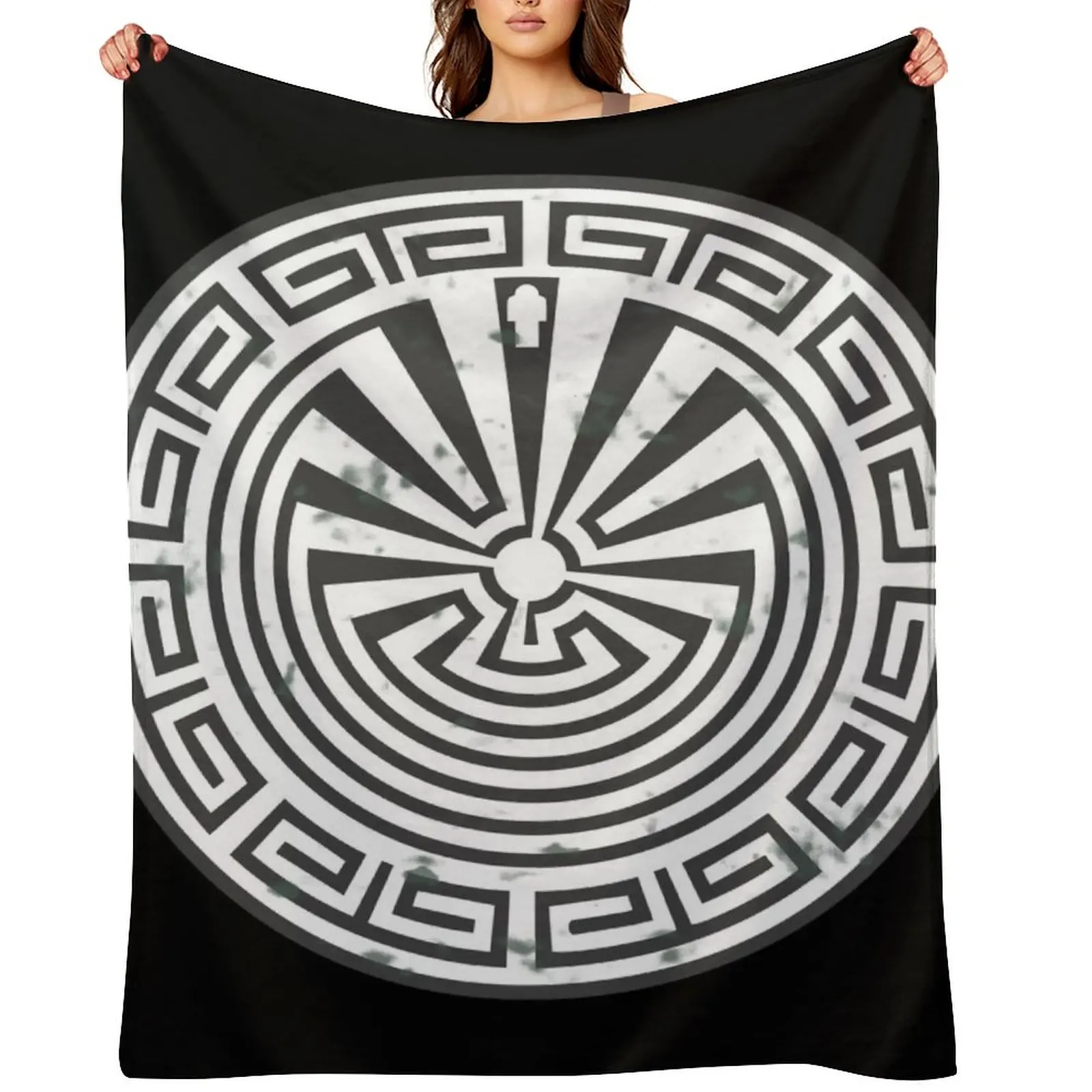 

Man In The Maze - Native Americans Throw Blanket heavy to sleep Beach Multi-Purpose Nap Blankets