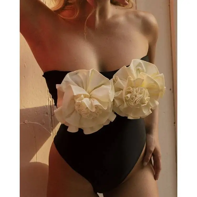 

Новинка 2024: Женский слитный купальник с 3D-цветами и декоративной юбкой-тюльпаном, комплект для серфинга, трансграничная продажа
