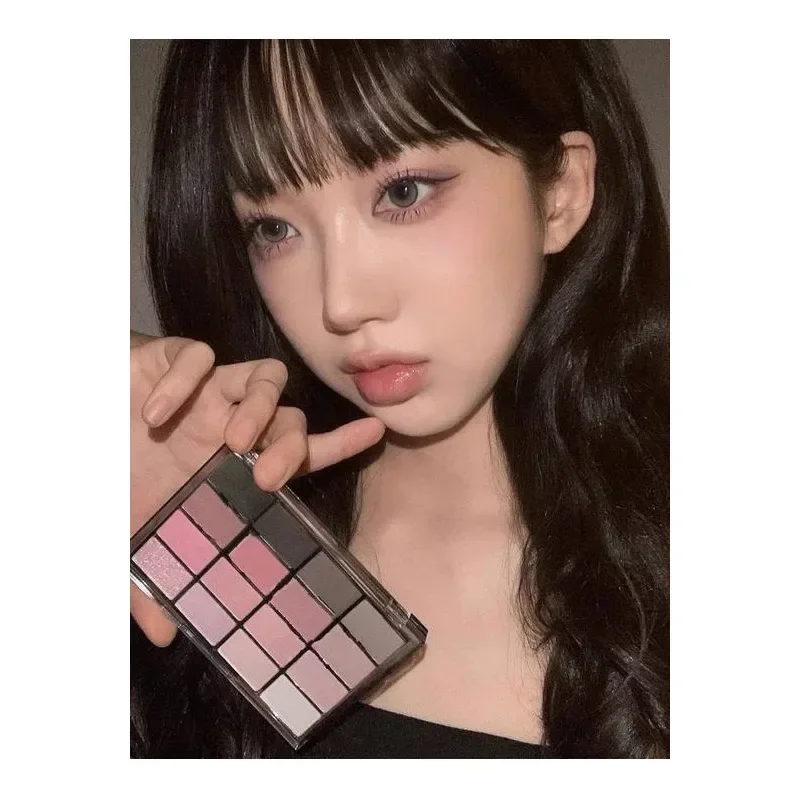 Trucco coreano da 16 colori per le donne Cosmetici Palette di ombretti glitterati Bellezza degli occhi all'ingrosso a buon mercato per piccole donne