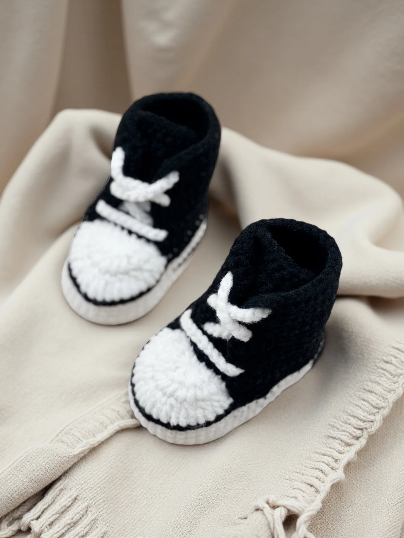 

1 Pair Handmade Crochet Baby Shoes, Black and White Sneaker Style