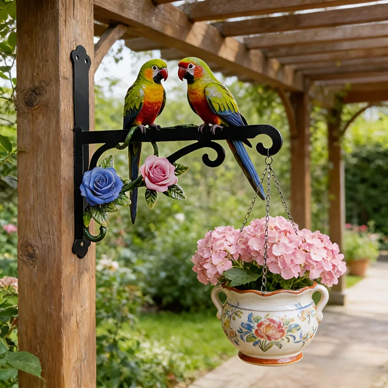 Iron Metal Colorful Hummingbird Wall Wreath Hook, Vibrant Double-Sided Colorful Pattern, Rust-Proof and Sun-Resistant.